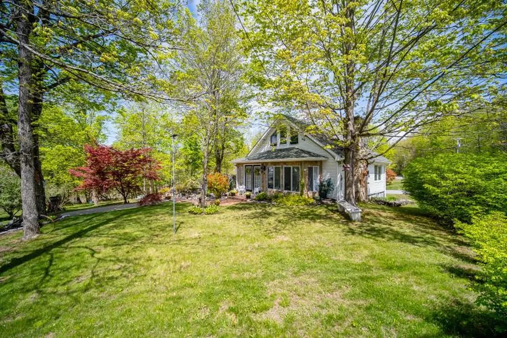 559 Noxon Road Poughkeepsie NY 12603