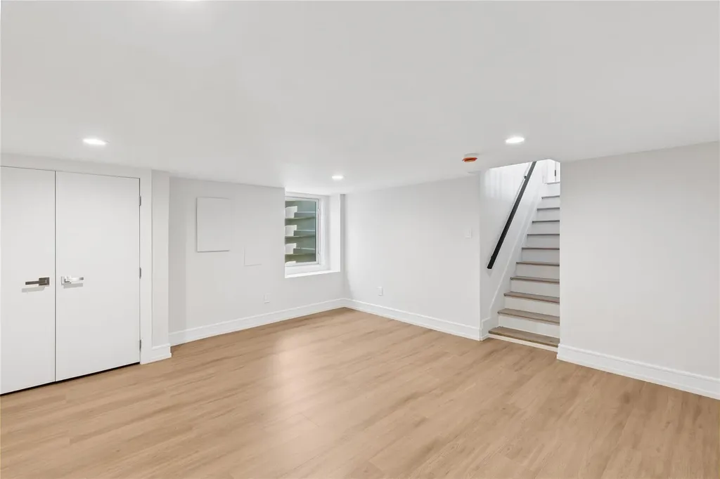 59 Smithtown Polk Boulevard Centereach NY 11720