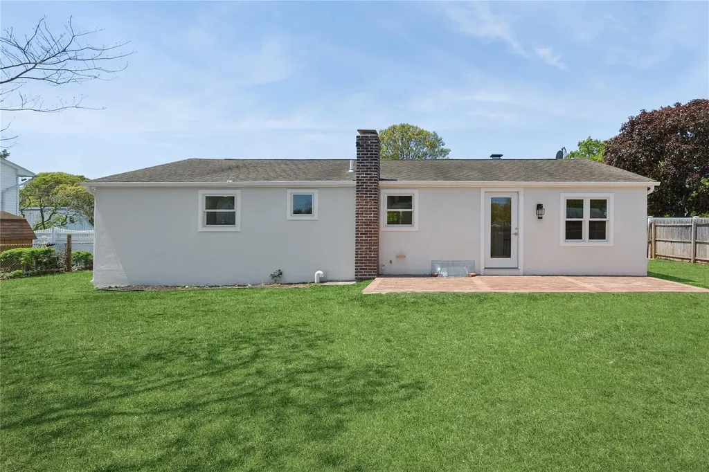 59 Smithtown Polk Boulevard Centereach NY 11720