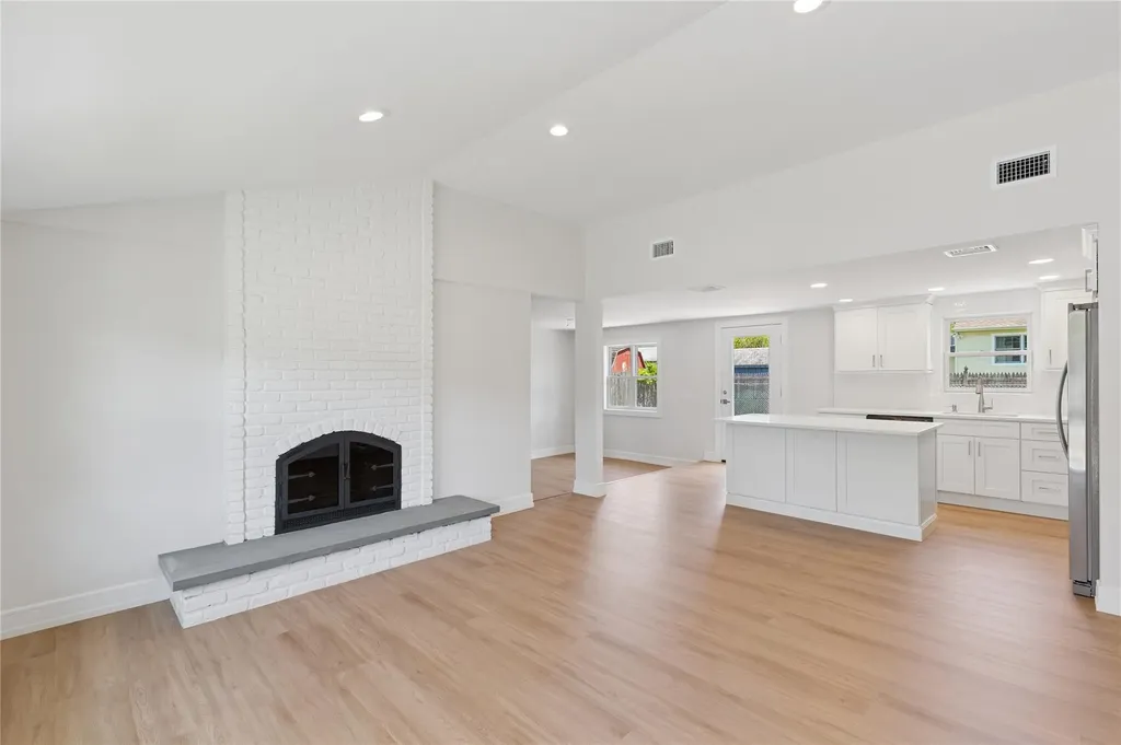 59 Smithtown Polk Boulevard Centereach NY 11720