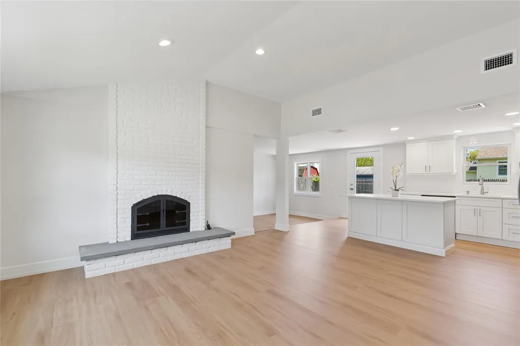 59 Smithtown Polk Boulevard Centereach NY 11720