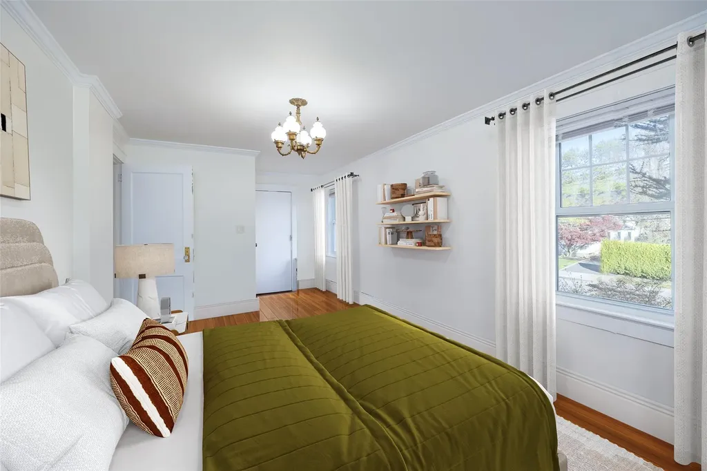 1730 Hancock Street Hewlett NY 11557