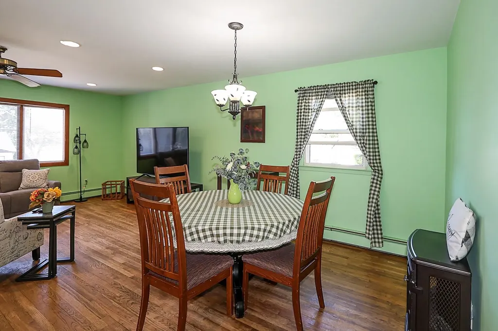 1839 Aetna Place Merrick NY 11566