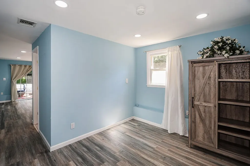 1839 Aetna Place Merrick NY 11566