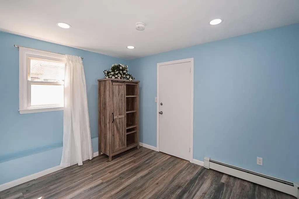 1839 Aetna Place Merrick NY 11566