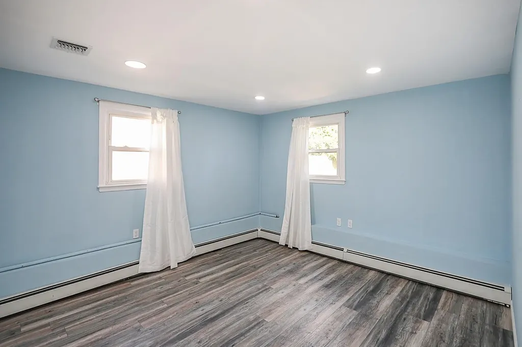 1839 Aetna Place Merrick NY 11566