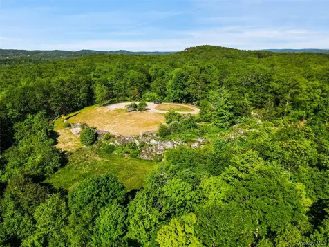 371-383 Pea Pond Road Katonah NY 10536