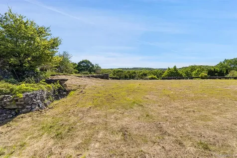 371-383 Pea Pond Road Katonah NY 10536
