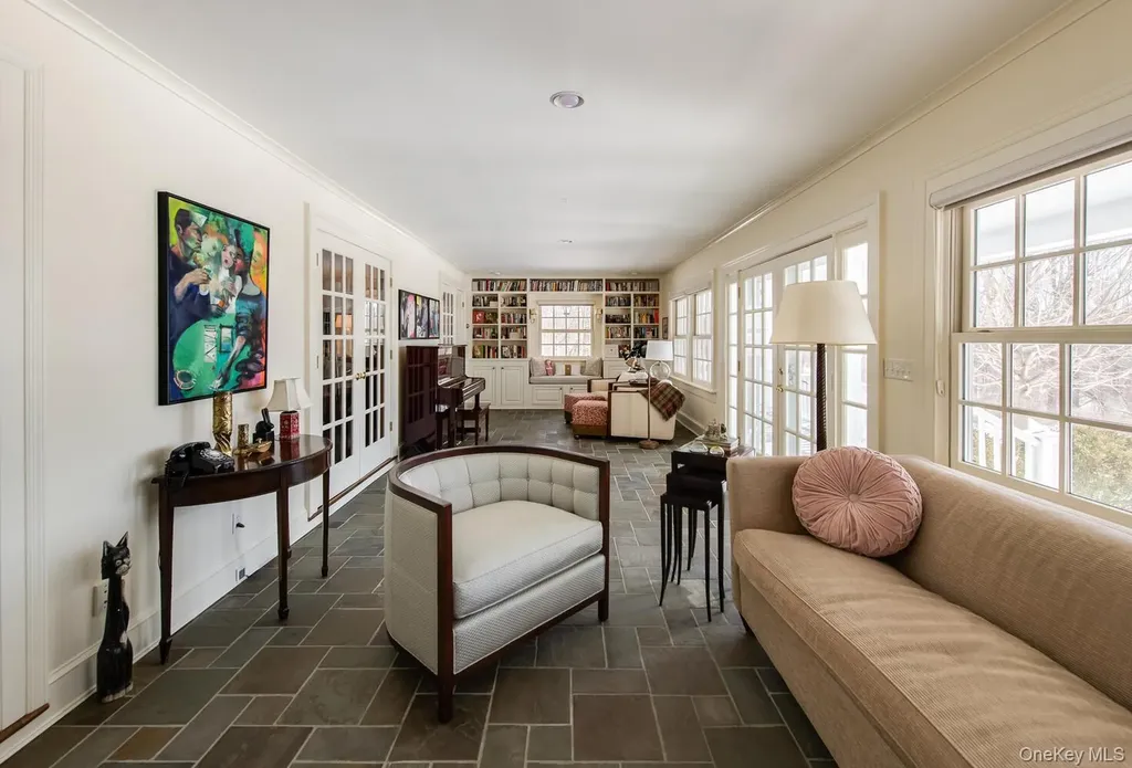 33 Pells Road Rhinebeck NY 12572