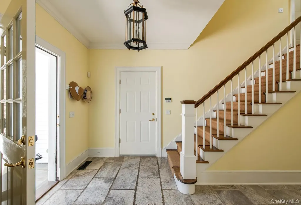 33 Pells Road Rhinebeck NY 12572