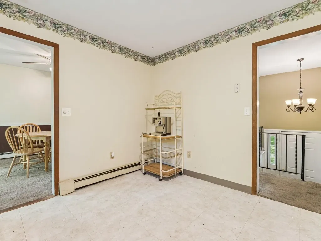 26 Woodland Circle Hyde Park NY 12538