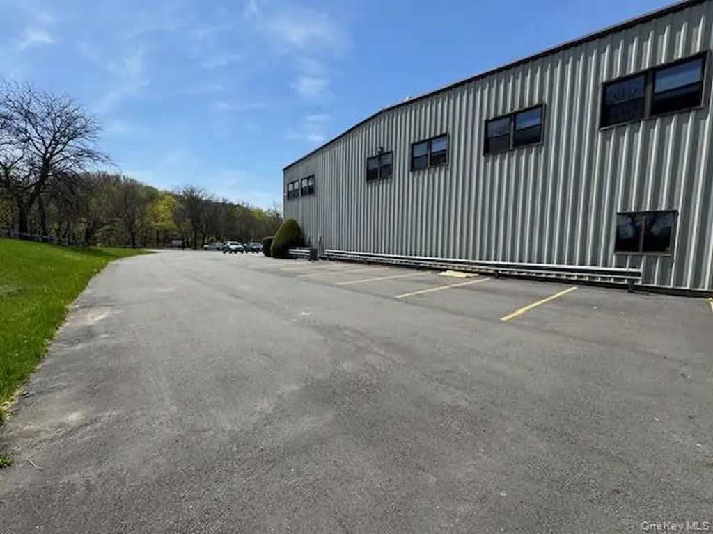2 Little Britain Road Newburgh NY 12550