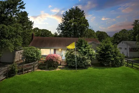 120 Crum Elbow Road Hyde Park NY 12538