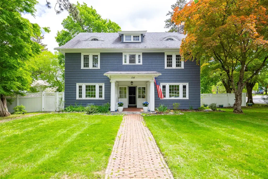 134 S Hamilton Street Poughkeepsie NY 12601