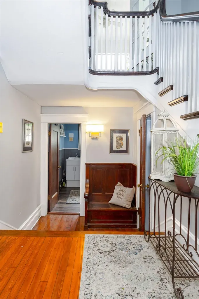 134 S Hamilton Street Poughkeepsie NY 12601