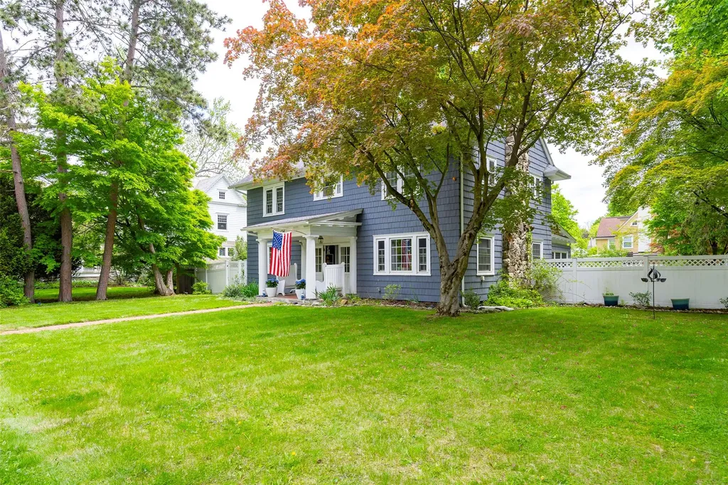 134 S Hamilton Street Poughkeepsie NY 12601