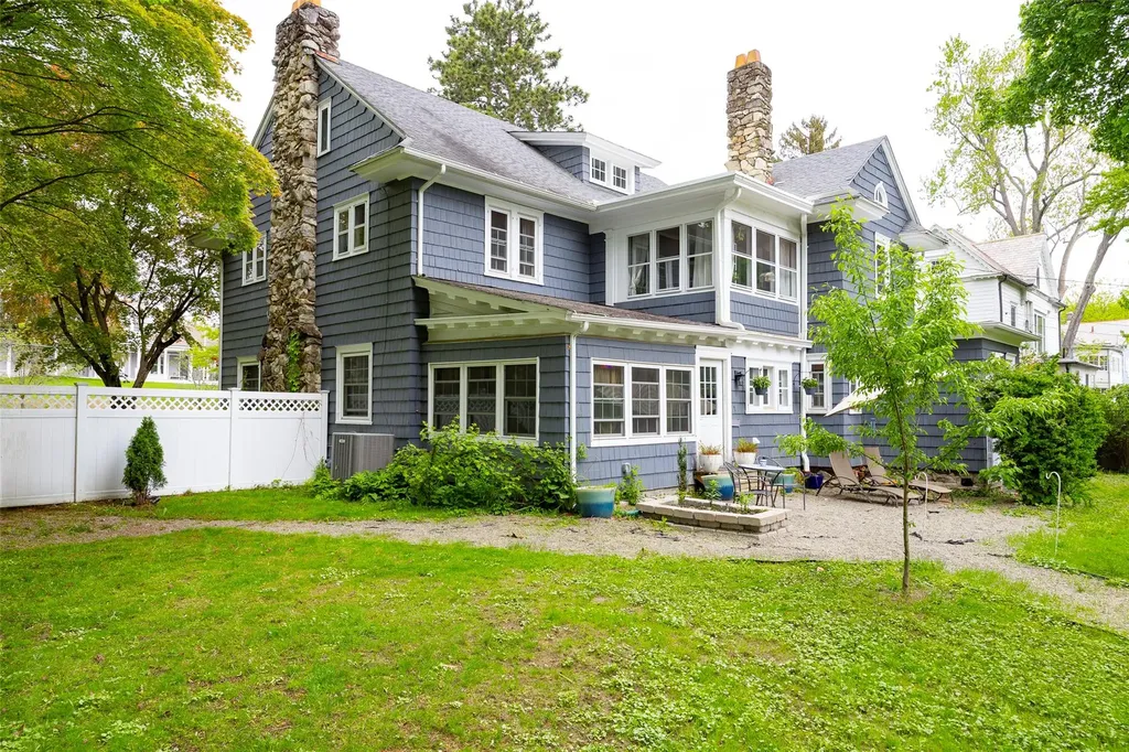 134 S Hamilton Street Poughkeepsie NY 12601