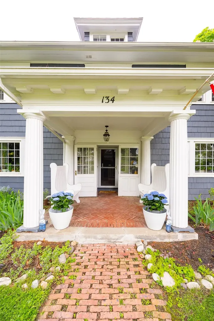 134 S Hamilton Street Poughkeepsie NY 12601
