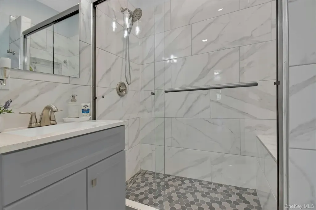 1531 Hone Avenue Bronx NY 10461