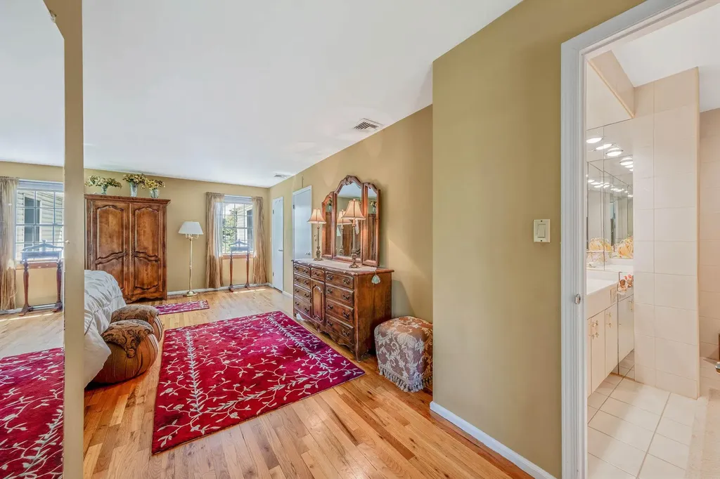 3 Talisman Drive Dix Hills NY 11746