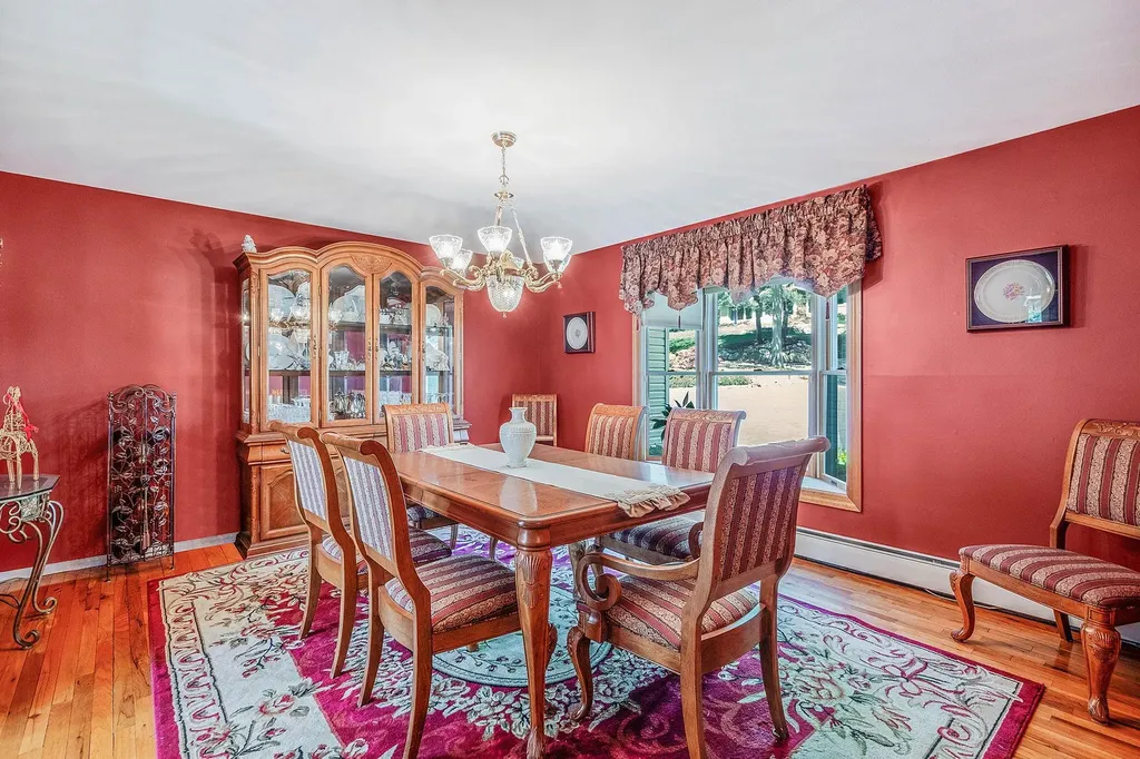3 Talisman Drive Dix Hills NY 11746