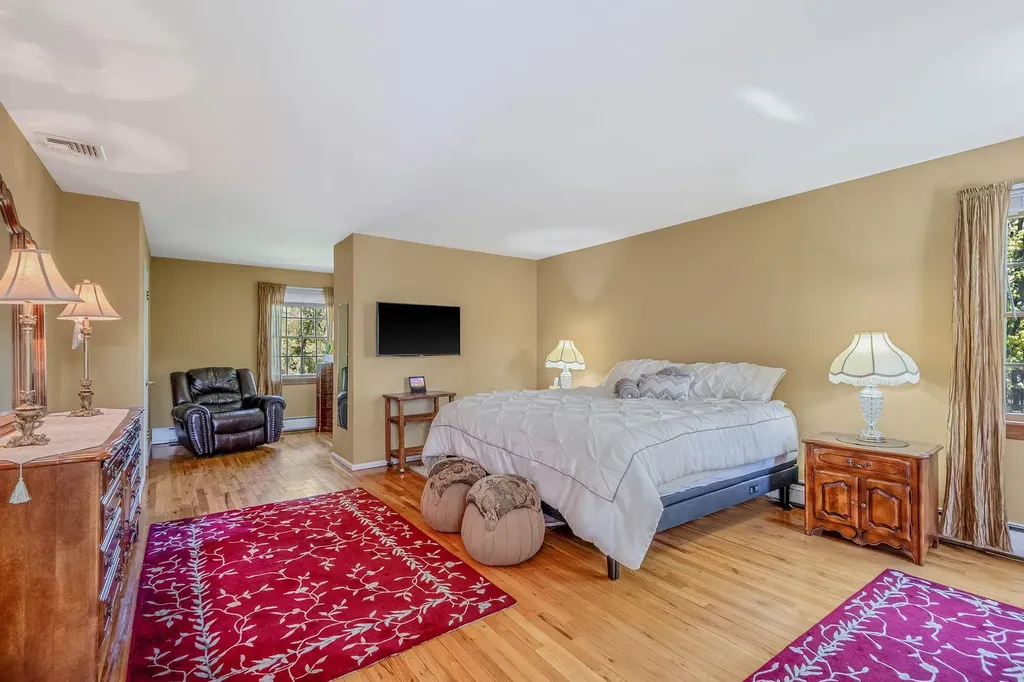 3 Talisman Drive Dix Hills NY 11746