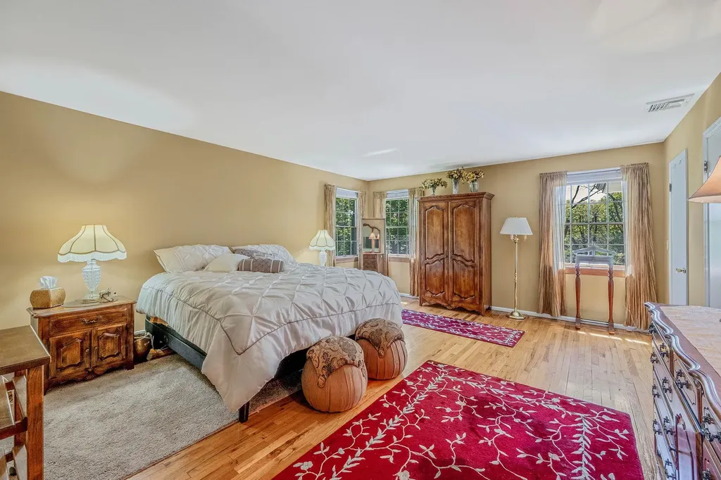 3 Talisman Drive Dix Hills NY 11746