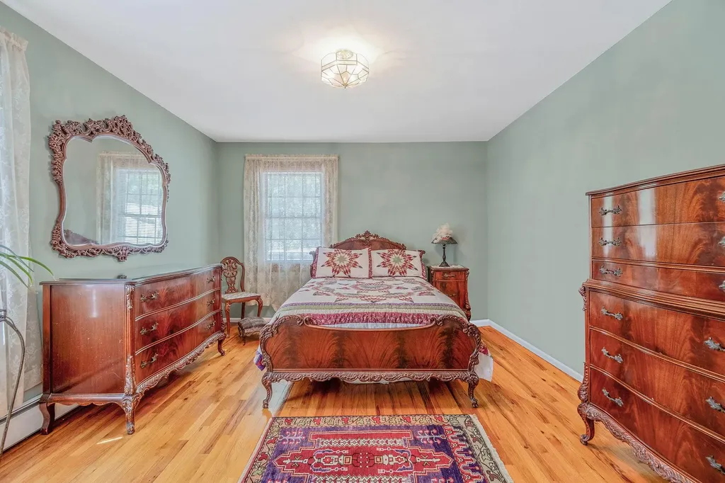 3 Talisman Drive Dix Hills NY 11746