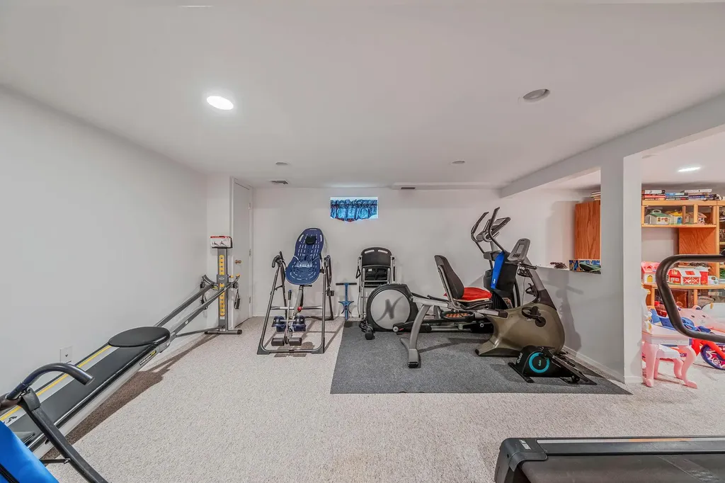 3 Talisman Drive Dix Hills NY 11746