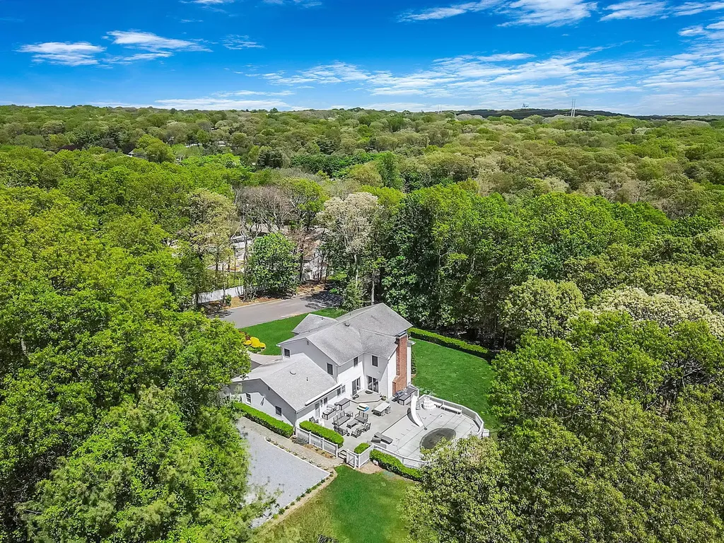 3 Talisman Drive Dix Hills NY 11746