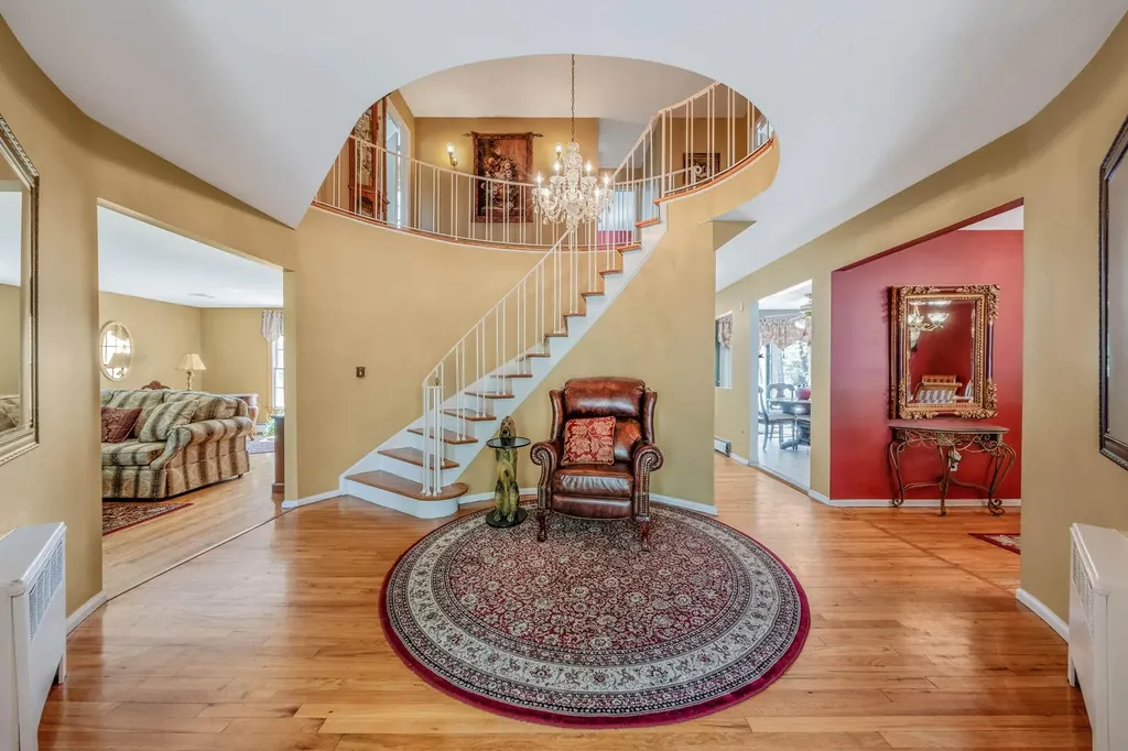 3 Talisman Drive Dix Hills NY 11746