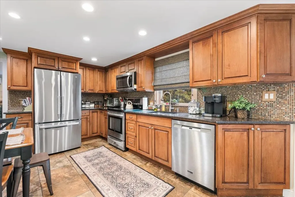 64 E Bedell Street Freeport NY 11520