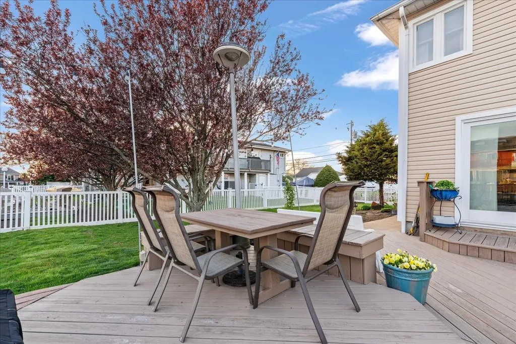 64 E Bedell Street Freeport NY 11520