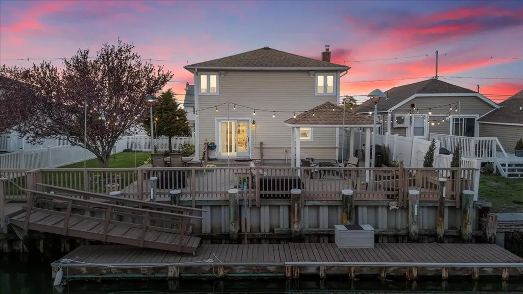64 E Bedell Street Freeport NY 11520