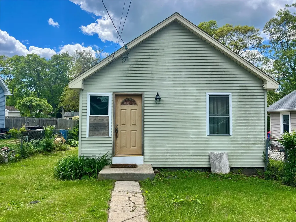 56 Shell Road Rocky Point NY 11778