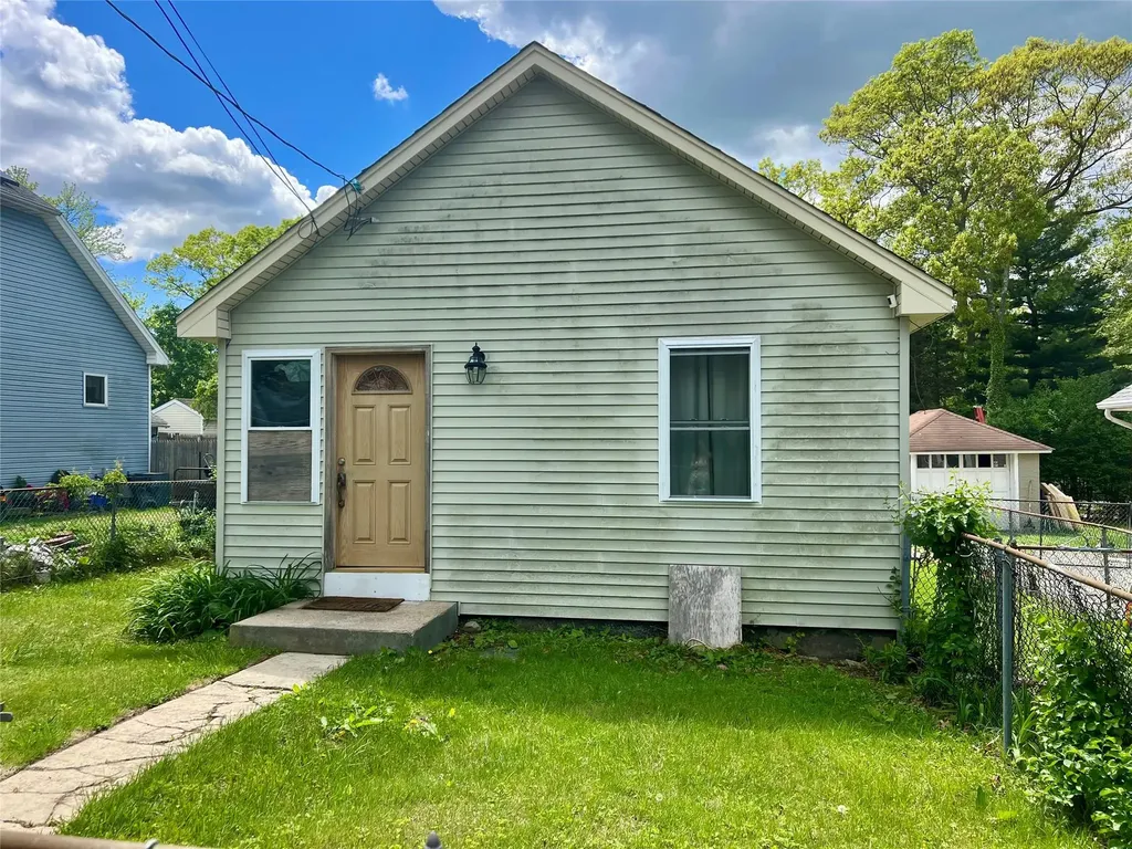56 Shell Road Rocky Point NY 11778