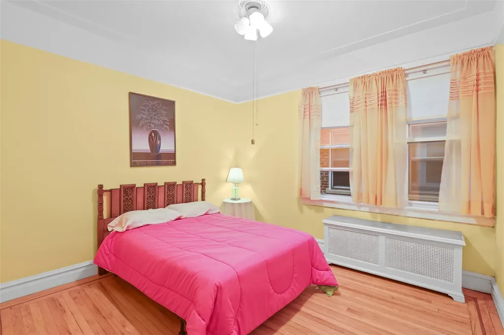 332 E 240th Street Bronx NY 10470