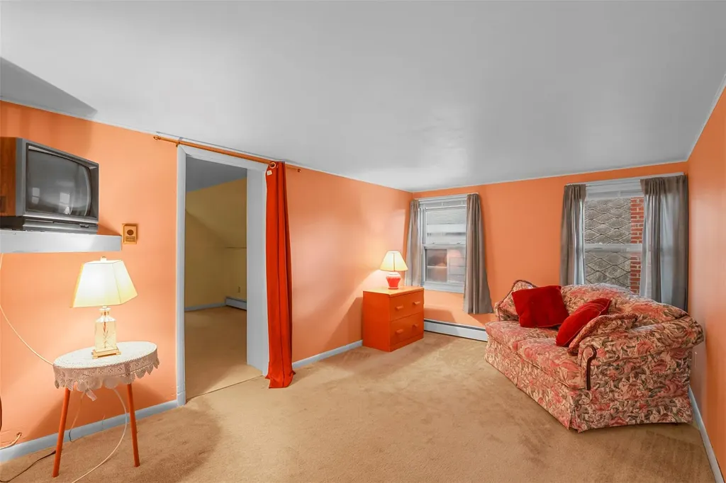 332 E 240th Street Bronx NY 10470