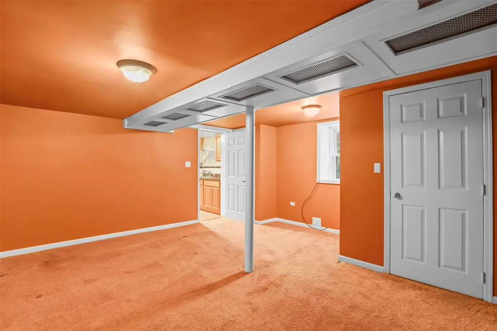 332 E 240th Street Bronx NY 10470