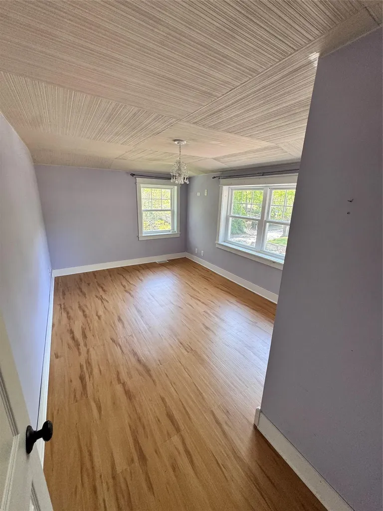 138 Broadway Rocky Point NY 11778