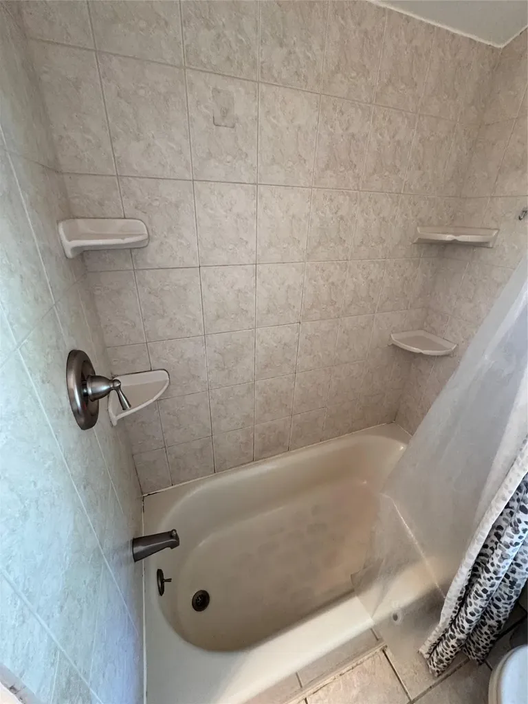 138 Broadway Rocky Point NY 11778