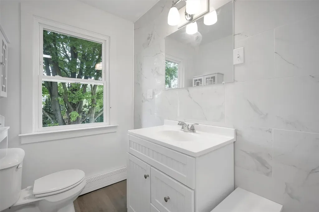 513 Vassar Road Poughkeepsie NY 12603