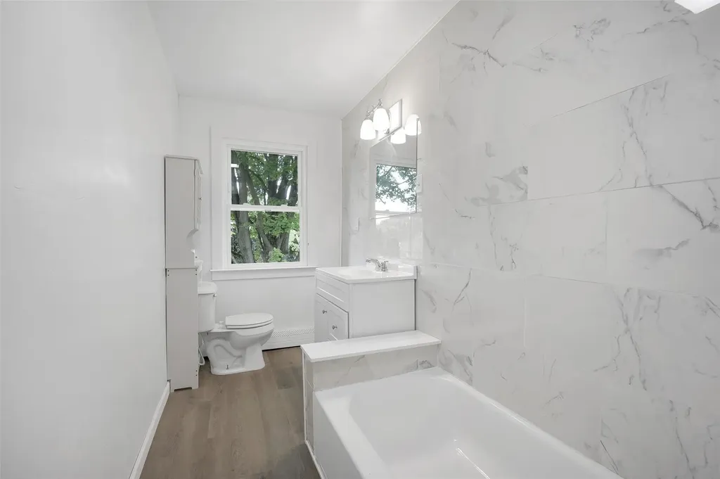 513 Vassar Road Poughkeepsie NY 12603
