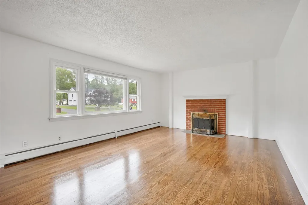 513 Vassar Road Poughkeepsie NY 12603