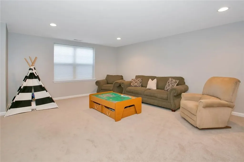 86 Hillcrest Lane Peekskill NY 10566
