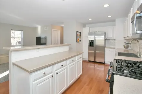 86 Hillcrest Lane Peekskill NY 10566