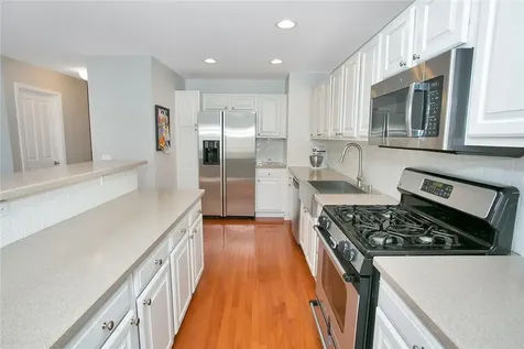 86 Hillcrest Lane Peekskill NY 10566
