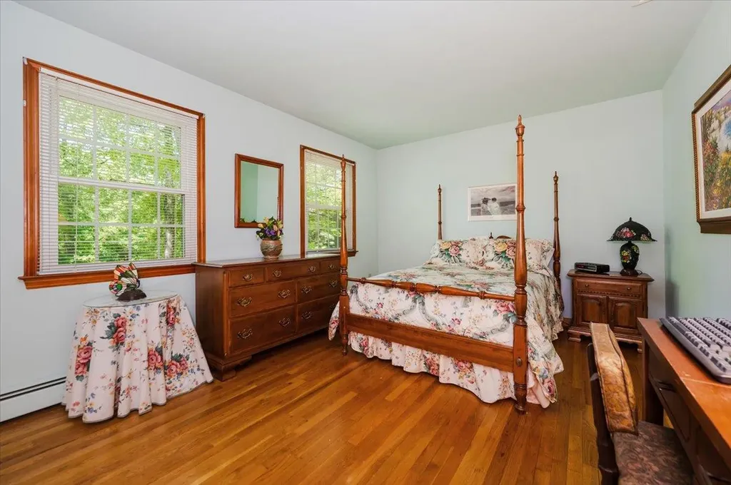 24 Summit Circle Somers NY 10589