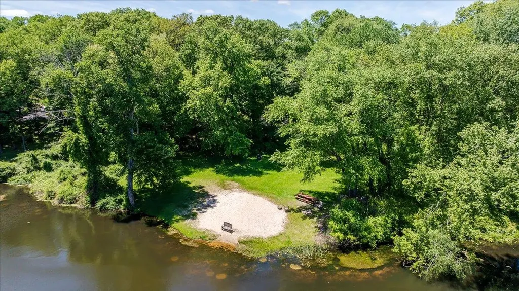 24 Summit Circle Somers NY 10589