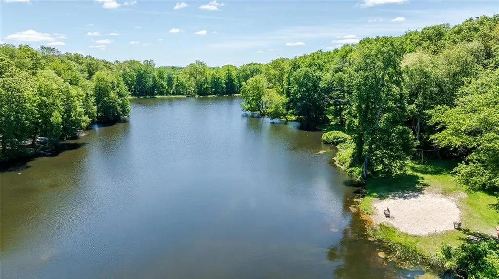 24 Summit Circle Somers NY 10589